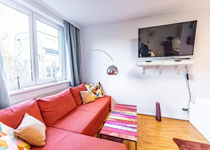 Calm & Connected By Jr Apartment *
