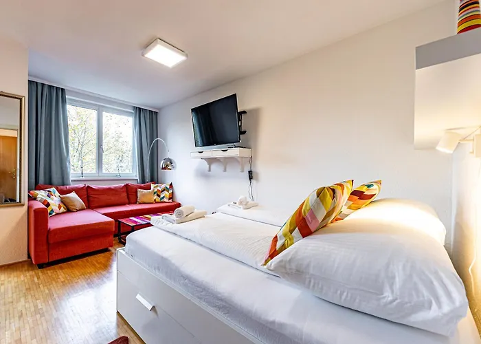 Apartment Calm & Connected By Jr Wien